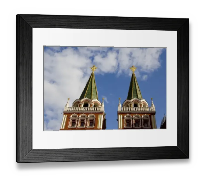 Framed Print : Russia, Moscow, Red Square. Voskresenskie Gate (aka Resurrection Gate)