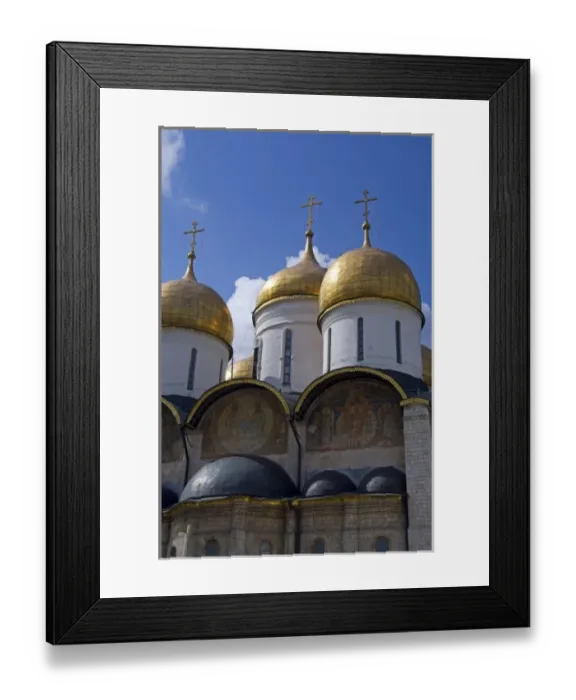 Framed Print : Russia, Moscow, The Kremlin. Cathedral of the Assumption (aka Uspensky sobor) founded in 1326 Framed Print : Russia, Moscow, The Kremlin. Cathedral of the Assumption (aka Uspensky sobor) founded in 1326