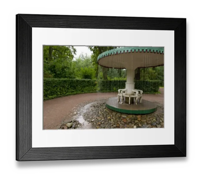 Framed Print : Russia, St. Petersburg, Peterhof Palace (aka Petrodvorets), gardens. Unique garden fountain Framed Print : Russia, St. Petersburg, Peterhof Palace (aka Petrodvorets), gardens. Unique garden fountain