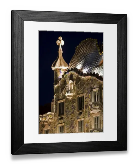 Framed Print : Casa Batllo by Antonio Gaudi, Barcelona, Catalonia, Spain Framed Print : Casa Batllo by Antonio Gaudi, Barcelona, Catalonia, Spain