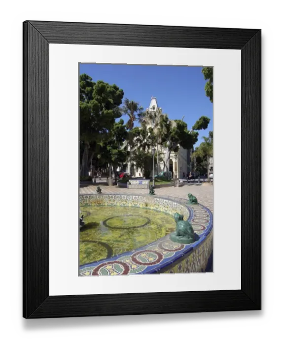 Framed Print : Los Patos Square, Santa Cruz, Tenerife