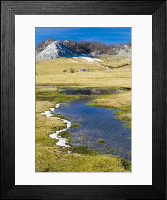 Framed Print : Gorbea Natural Park. Campas de Araba. Biscay, Basque Country Framed Print : Gorbea Natural Park. Campas de Araba. Biscay, Basque Country