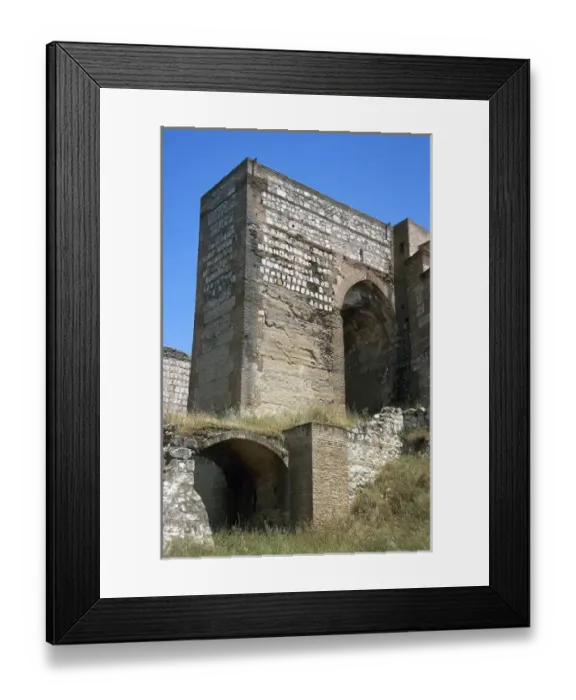 Framed Print : Escalona. Castle of Muslim origin rebuilt in the fifteenth century by King John II of Castile Framed Print : Escalona. Castle of Muslim origin rebuilt in the fifteenth century by King John II of Castile