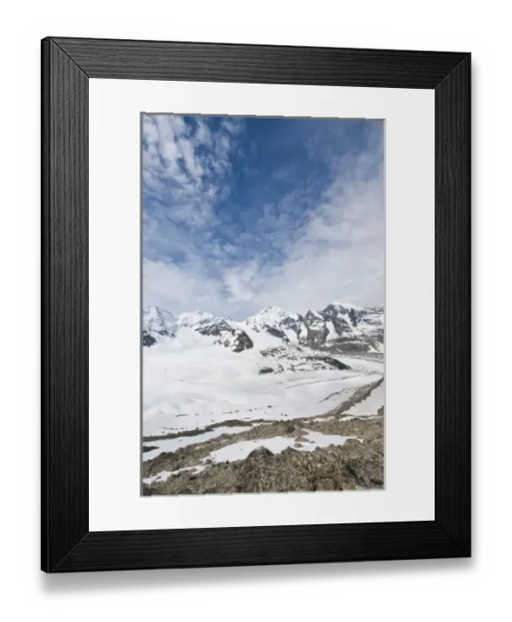 Framed Print : Diavolezza Peak, Switzerland. At the summit of Diavolezza Peak Framed Print : Diavolezza Peak, Switzerland. At the summit of Diavolezza Peak
