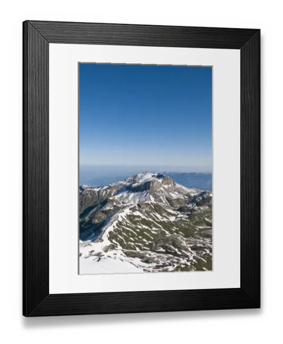 Framed Print : Jungfrau Region, Switzerland. Jungfrau massif from Schilthorn Peak Framed Print : Jungfrau Region, Switzerland. Jungfrau massif from Schilthorn Peak