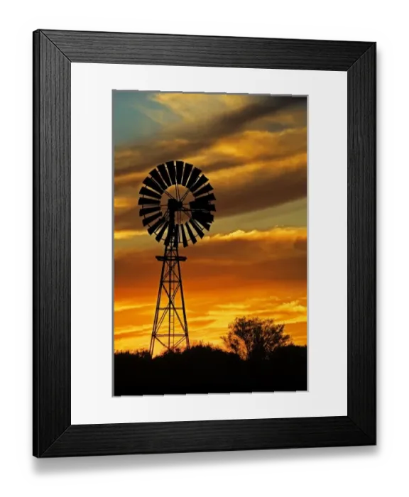 Framed Print : Windmill and Sunset, William Creek, Oodnadatta Track, Outback, South Australia, Australia
