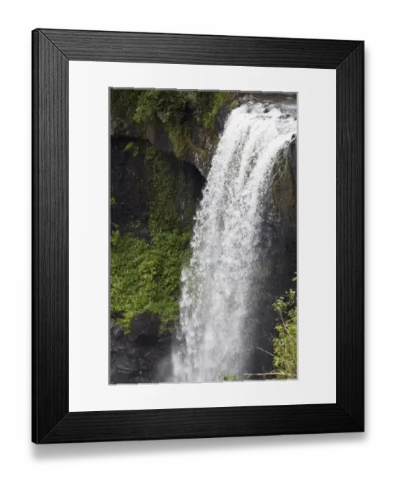 Framed Print : Zillie Falls, near Millaa Millaa, Atherton Tableland, Queensland, Australia Framed Print : Zillie Falls, near Millaa Millaa, Atherton Tableland, Queensland, Australia