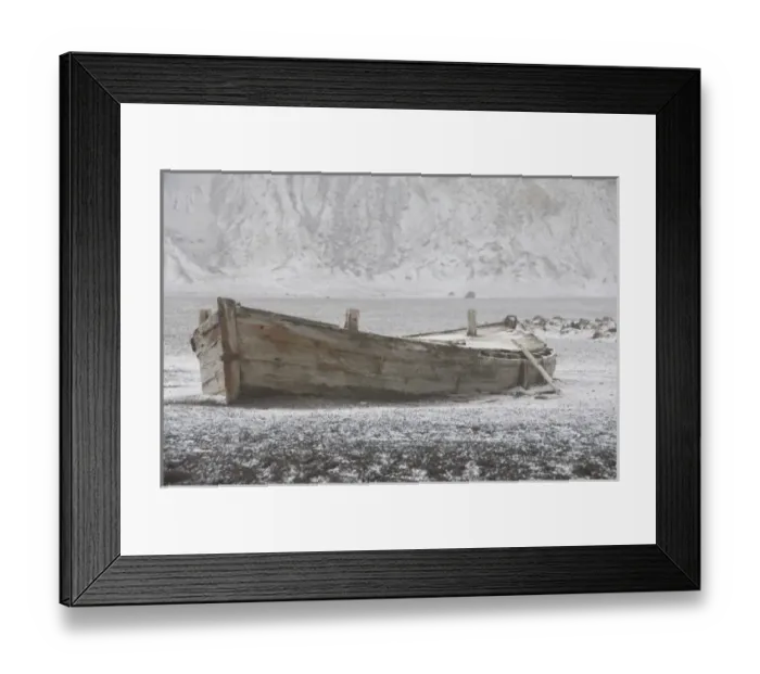 Framed Print : Antarctica, Antarctic Penninsula. Deception Island & Whalers Bay (62857 S, 60838 W) Framed Print : Antarctica, Antarctic Penninsula. Deception Island & Whalers Bay (62857 S, 60838 W)