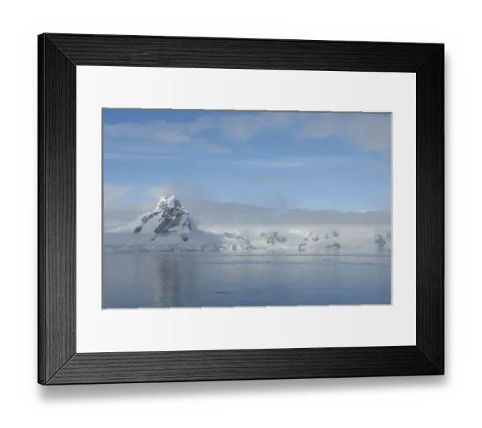 Framed Print : Antarctica, Antarctic Penninsula. Paradise Harbour (aka Paridise Bay) Framed Print : Antarctica, Antarctic Penninsula. Paradise Harbour (aka Paridise Bay)