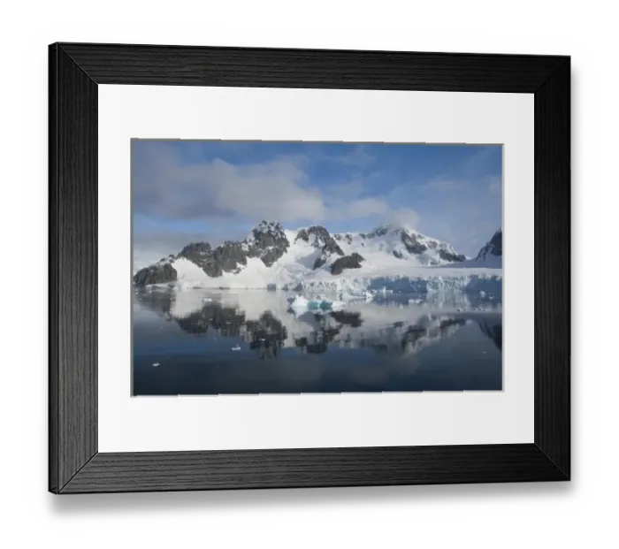 Framed Print : Antarctica, Antarctic Penninsula. Paradise Harbour (aka Paridise Bay) Framed Print : Antarctica, Antarctic Penninsula. Paradise Harbour (aka Paridise Bay)
