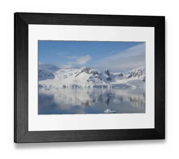 Framed Print : Antarctica, Antarctic Penninsula. Paradise Harbour (aka Paridise Bay) Framed Print : Antarctica, Antarctic Penninsula. Paradise Harbour (aka Paridise Bay)
