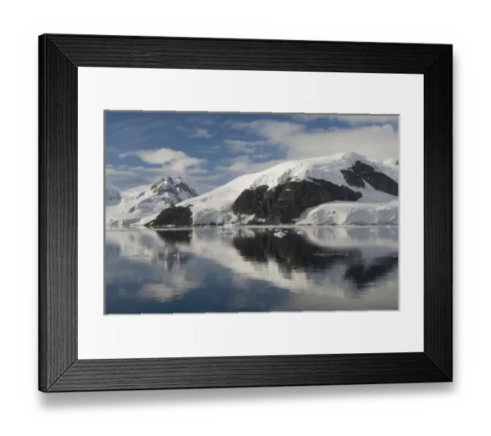Framed Print : Antarctica, Antarctic Penninsula. Paradise Harbour (aka Paridise Bay) Framed Print : Antarctica, Antarctic Penninsula. Paradise Harbour (aka Paridise Bay)