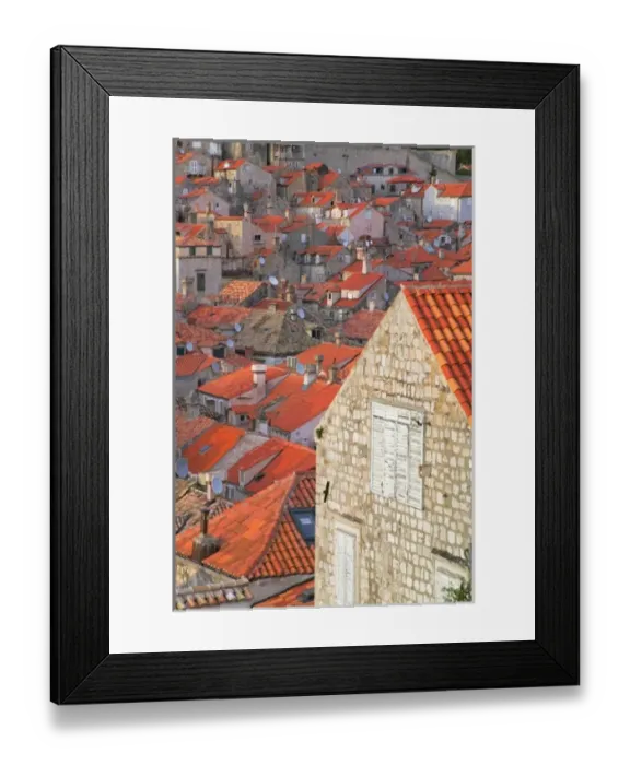 Framed Print : Cityscape of red roof houses in Dubrovnik, Croatia