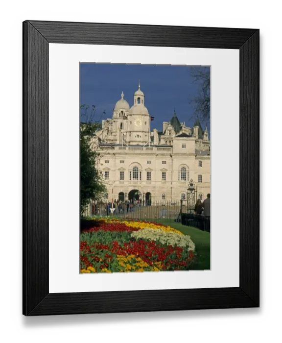 Framed Print : Horse guards barracks in London, England Framed Print : Horse guards barracks in London, England