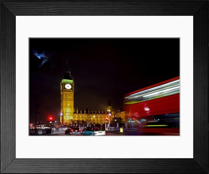 Framed Print : UK, London. Big Ben and the Houses of Parliament at night Framed Print : UK, London. Big Ben and the Houses of Parliament at night