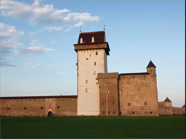Estonia, Northeastern Estonia, Narva, Narva Castle, 13th century, sunset