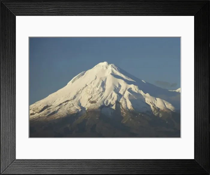 Framed Print : Late Light on Mt Taranaki / Mt Egmont, Taranaki, North Island, New Zealand Framed Print : Late Light on Mt Taranaki / Mt Egmont, Taranaki, North Island, New Zealand