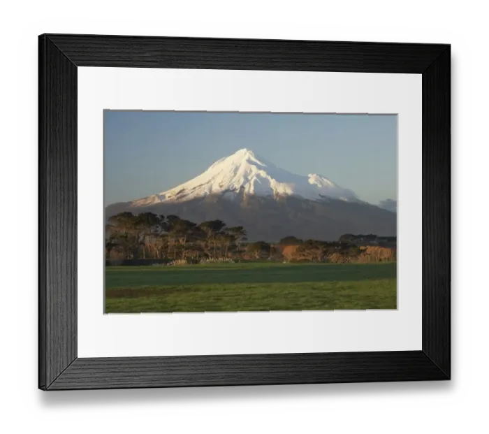 Framed Print : Farmland near Opunake, and Mt Taranaki / Mt Egmont, Taranaki, North Island, New Zealand Framed Print : Farmland near Opunake, and Mt Taranaki / Mt Egmont, Taranaki, North Island, New Zealand