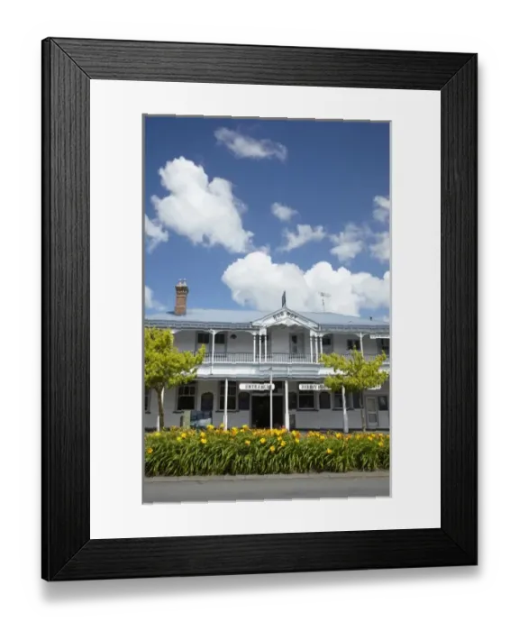 Framed Print : Historic Rob Roy Hotel, Waihi, Coromandel, North Island, New Zealand