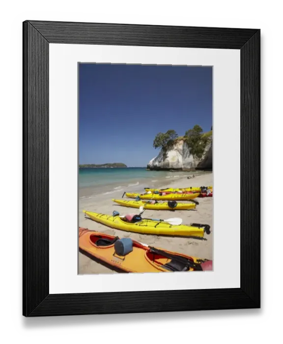 Framed Print : Kayaks, Cathedral Cove, Coromandel Peninsula, North Island, New Zealand