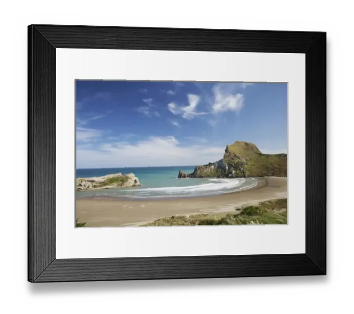 Framed Print : Deliverance Cove, and Castle Rock, Castlepoint, Wairarapa, North Island, New Zealand Framed Print : Deliverance Cove, and Castle Rock, Castlepoint, Wairarapa, North Island, New Zealand