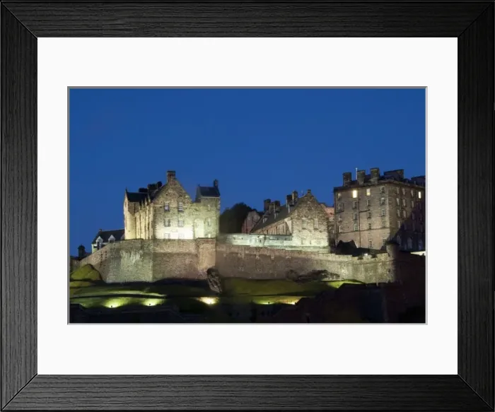 Framed Print : Scotland, Edinburgh. Historic hilltop Edinburgh Castle at night Framed Print : Scotland, Edinburgh. Historic hilltop Edinburgh Castle at night