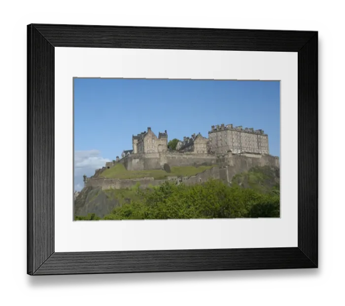 Framed Print : Scotland, Edinburgh. Historic hilltop Edinburgh Castle