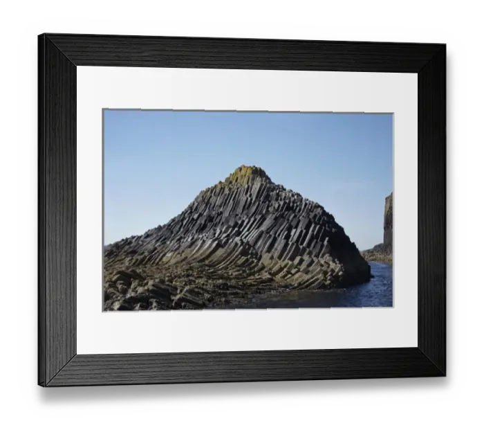 Framed Print : Polygonal basalt, Am Buachaille rocks, Staffa, off Isle of Mull, Scotland, United Kingdom Framed Print : Polygonal basalt, Am Buachaille rocks, Staffa, off Isle of Mull, Scotland, United Kingdom