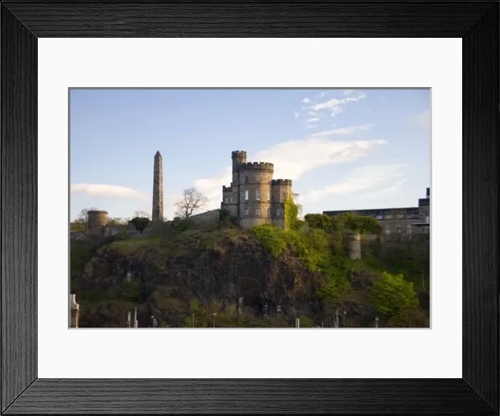 Framed Print : Edinburgh, Scotland. An overview of Edinburgh Castle Framed Print : Edinburgh, Scotland. An overview of Edinburgh Castle