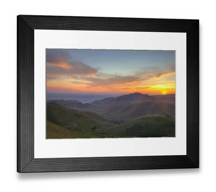 Framed Print : Looking out into the Pacific Ocean at sunset from the Marin Headlands in Sausilito Framed Print : Looking out into the Pacific Ocean at sunset from the Marin Headlands in Sausilito