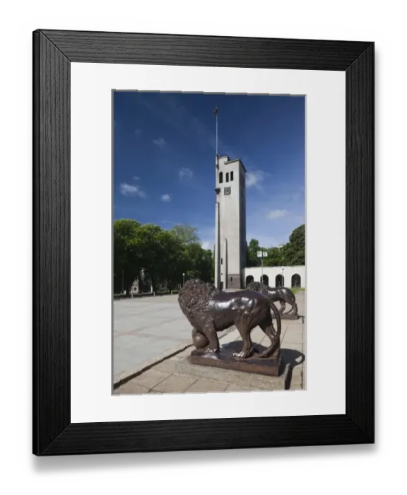 Framed Print : Lithuania, Central Lithuania, Kaunas, Unity Square, clock tower Framed Print : Lithuania, Central Lithuania, Kaunas, Unity Square, clock tower