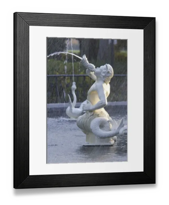 Framed Print : USA, Georgia, Savannah, Forsythe Park fountain, historic district Framed Print : USA, Georgia, Savannah, Forsythe Park fountain, historic district