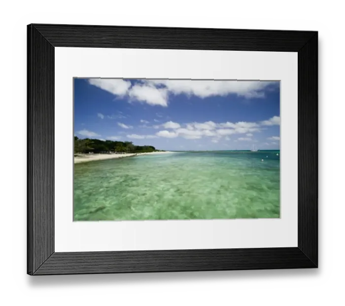 Framed Print : New Caledonia, Amedee Islet. Tropical water