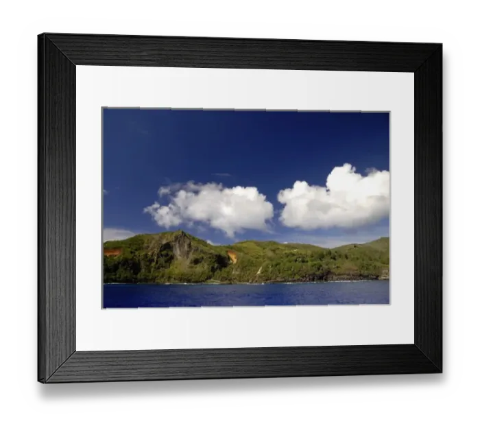Framed Print : South Pacific, British Overseas Teritory, Pitcairn Island. Coastal island views Framed Print : South Pacific, British Overseas Teritory, Pitcairn Island. Coastal island views