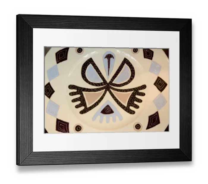Framed Print : French Polynesia, Society Islands. Polynesian designs on a ceramic plate Framed Print : French Polynesia, Society Islands. Polynesian designs on a ceramic plate