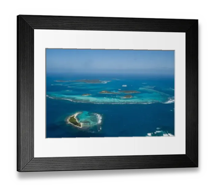 Framed Print : Tobago Cays and Mayreau Island, St. Vincent and the Grenadines