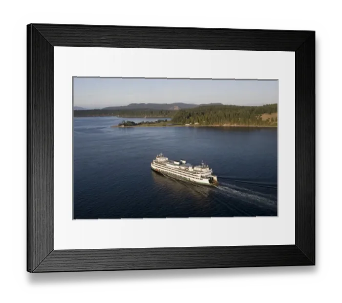 Framed Print : The Washington State ferry Hyak passing by Shaw Island in the evening light, San Juan Islands Framed Print : The Washington State ferry Hyak passing by Shaw Island in the evening light, San Juan Islands