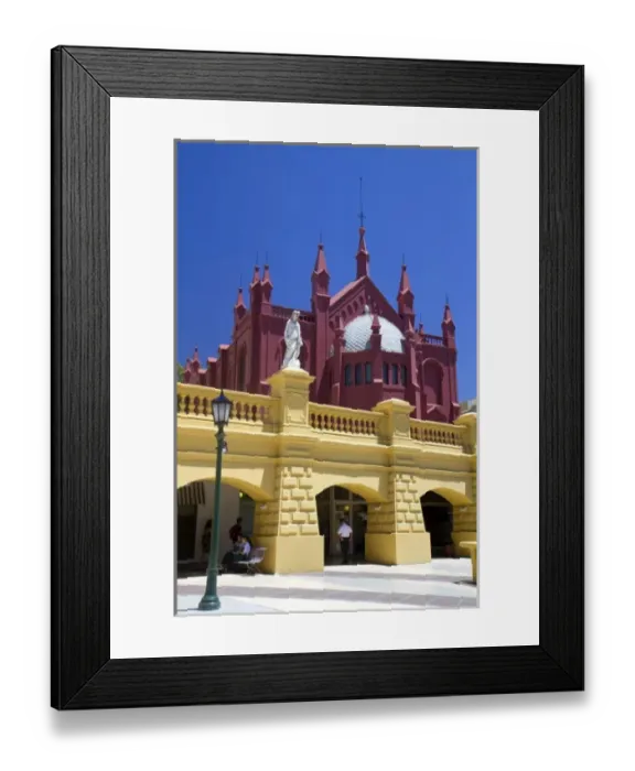 Framed Print : Recoleta Cultural Center and Buenos Aires Design located in the Recoleta neighborhood Framed Print : Recoleta Cultural Center and Buenos Aires Design located in the Recoleta neighborhood