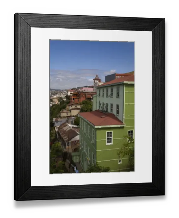 Framed Print : Valparaiso, Chile Framed Print : Valparaiso, Chile