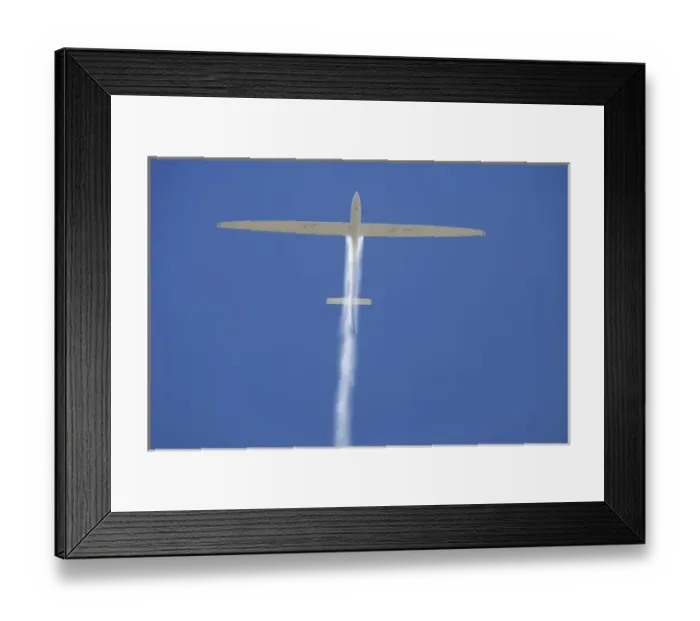 Framed Print : Glider Pilot Thomas Goster (Italy), Dropping Water Ballast, FAI World Sailplane Grand Prix Framed Print : Glider Pilot Thomas Goster (Italy), Dropping Water Ballast, FAI World Sailplane Grand Prix