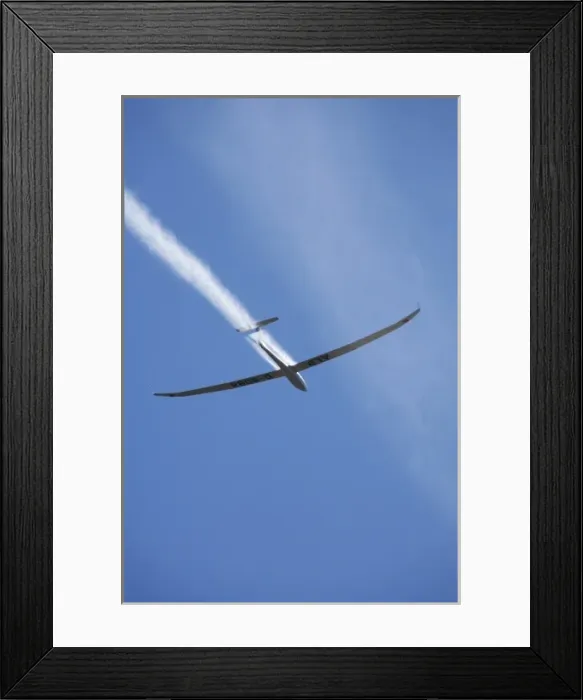 Framed Print : Glider Pilot Patrick Puskeiler (Germany), Dropping Water Ballast, FAI World Sailplane Grand Prix Framed Print : Glider Pilot Patrick Puskeiler (Germany), Dropping Water Ballast, FAI World Sailplane Grand Prix