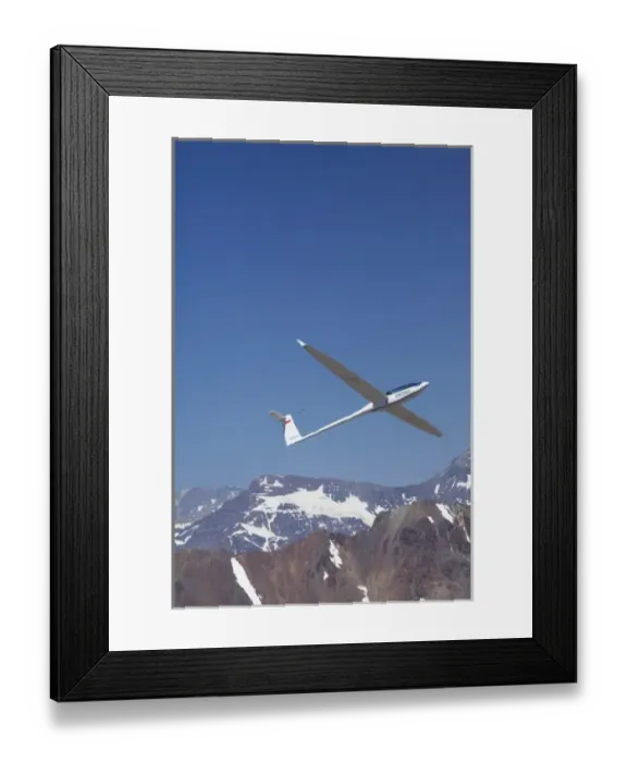 Framed Print : Glider Pilot Sebastian Kawa (Poland), Racing in FAI World Sailplane Grand Prix, Andes Mountains