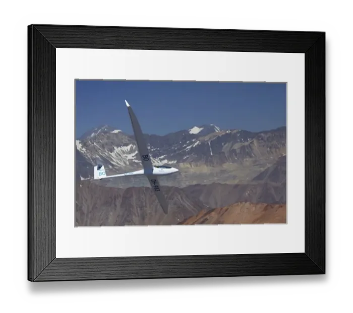 Framed Print : Glider Pilot Olli Teronen (Finland), Racing in FAI World Sailplane Grand Prix, Andes Mountains Framed Print : Glider Pilot Olli Teronen (Finland), Racing in FAI World Sailplane Grand Prix, Andes Mountains