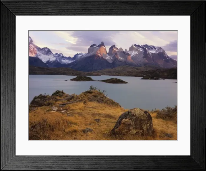 Framed Print : Las Cuernos and Lago Pehoe at sunrise Framed Print : Las Cuernos and Lago Pehoe at sunrise