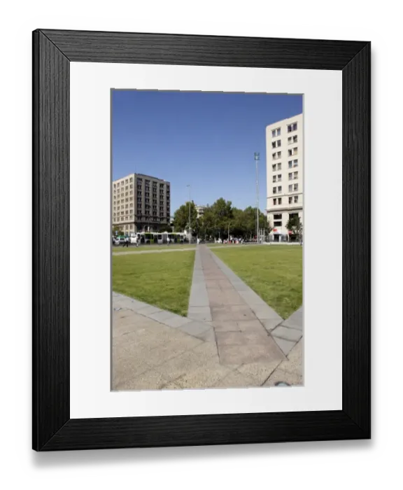 Framed Print : Santiago is Chiles capital and, when viewed as a conurbation - Greater Santiago Framed Print : Santiago is Chiles capital and, when viewed as a conurbation - Greater Santiago