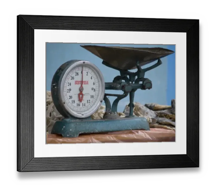 Framed Print : Antigua, Guatemala. Weigh scale in the city market Framed Print : Antigua, Guatemala. Weigh scale in the city market