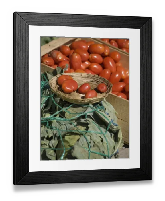 Framed Print : Antigua, Guatemala. Produce in the city market