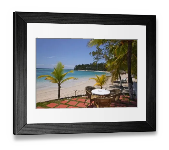 Framed Print : The beach on Fantasy Island Roatan in Honduras Framed Print : The beach on Fantasy Island Roatan in Honduras