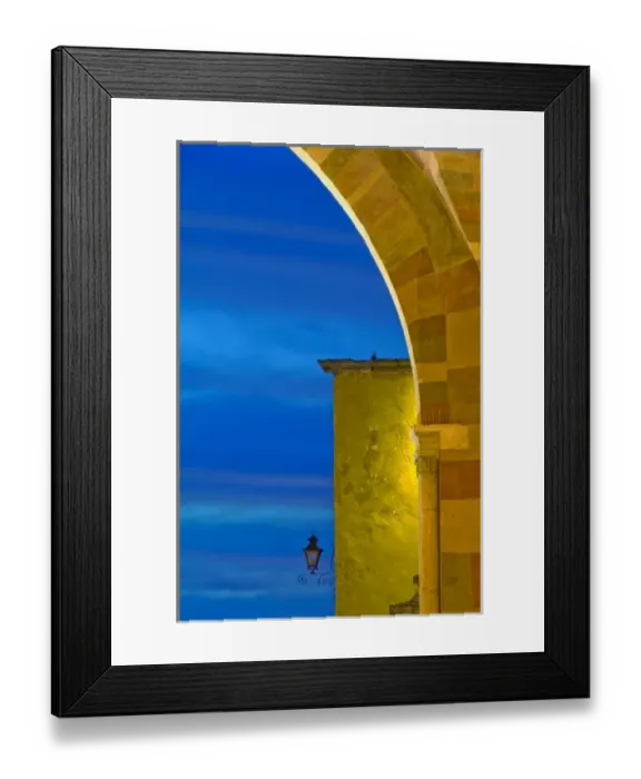 Framed Print : Mexico, San Miguel de Allende, Evening sky and light on church archway