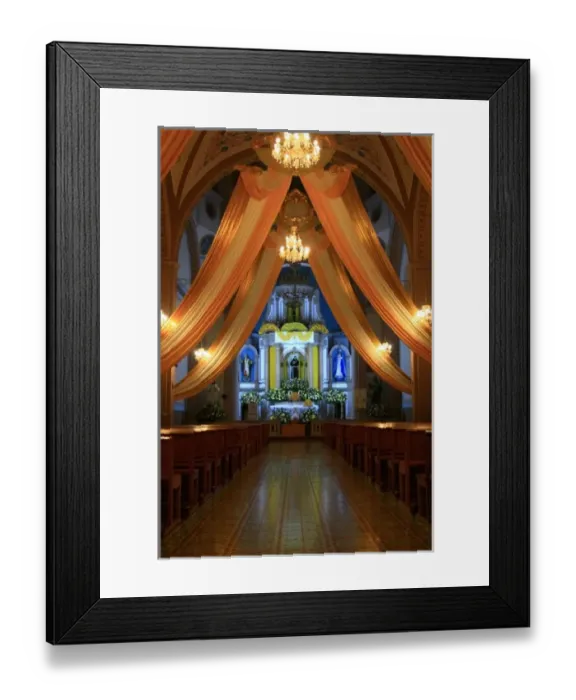 Framed Print : Tsin Tsun Tsan, Mexico. Main cathedral interior Framed Print : Tsin Tsun Tsan, Mexico. Main cathedral interior